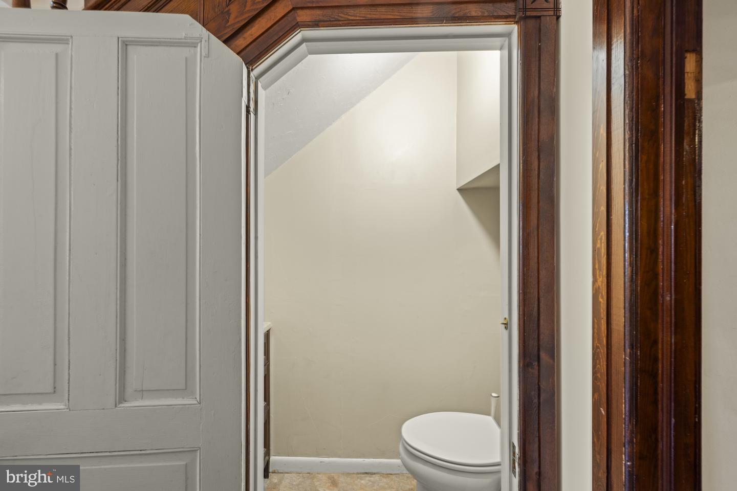 344 Baltimore St Property Photo 19
