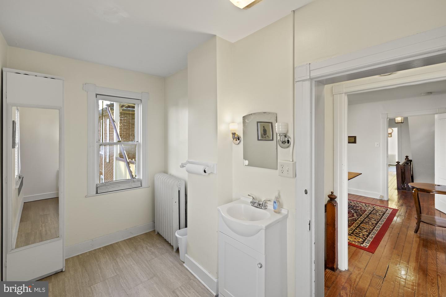 344 Baltimore St Property Photo 33