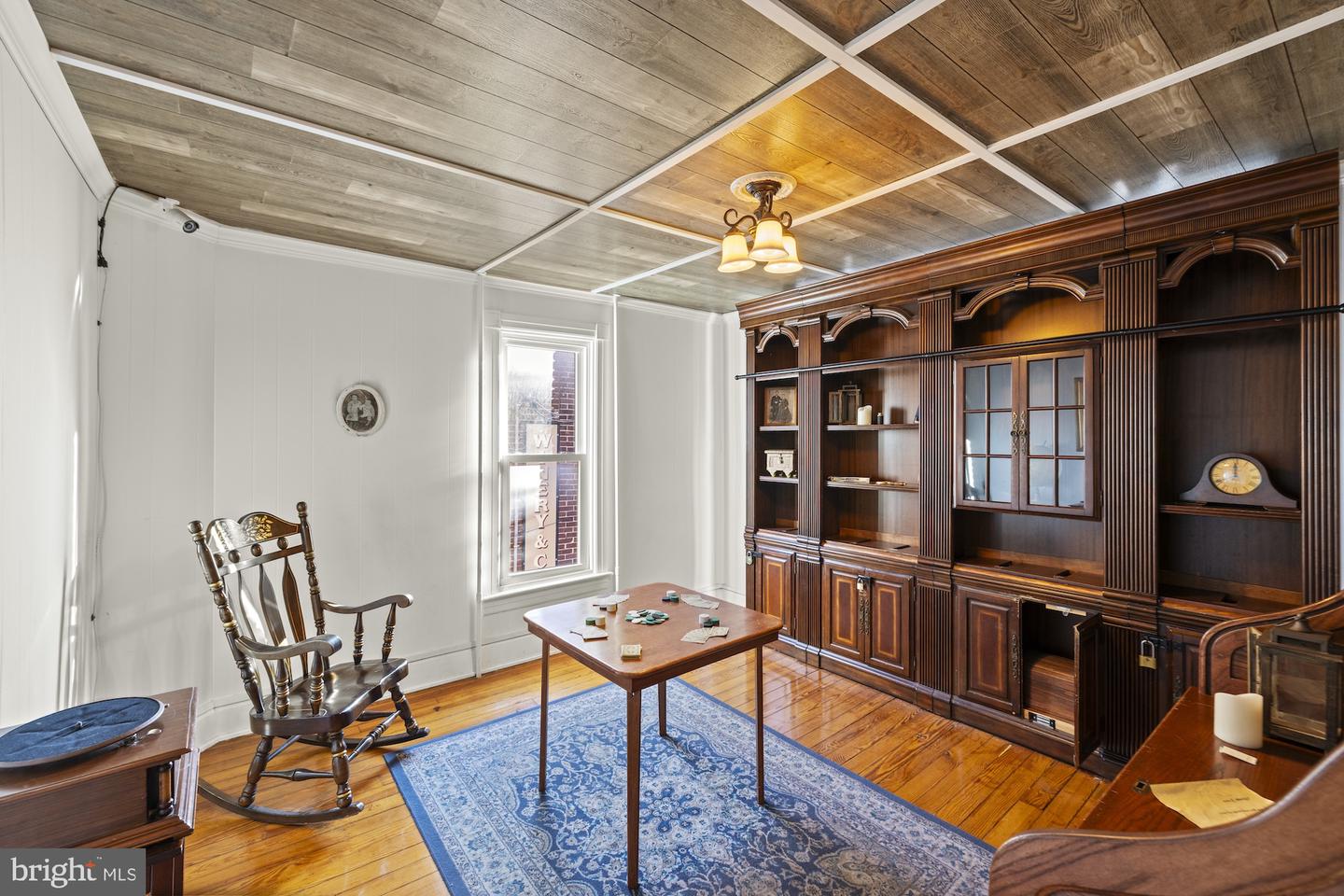 344 Baltimore St Property Photo 41