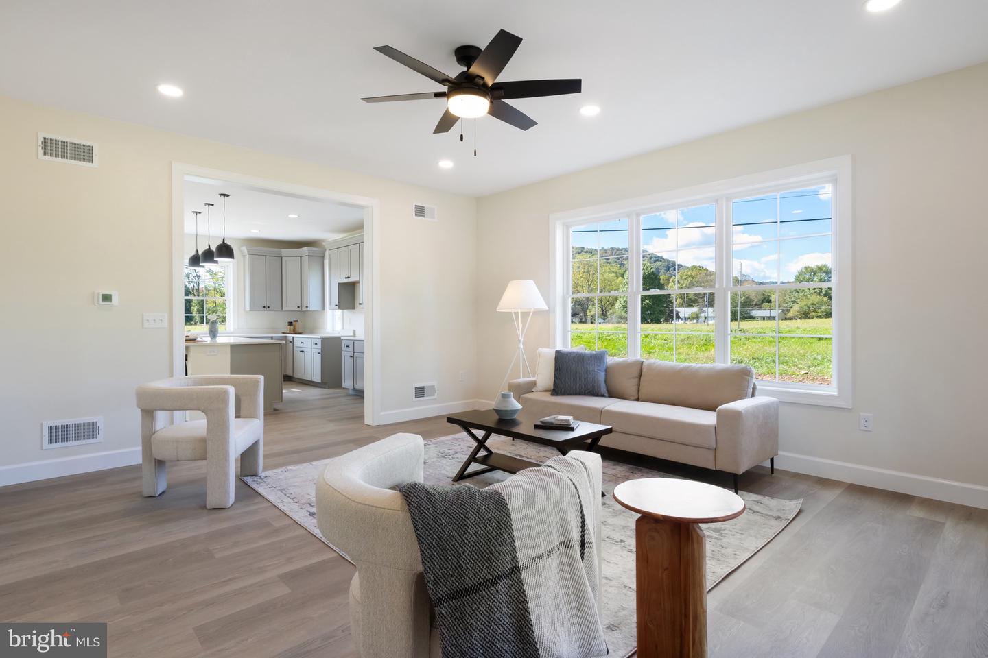 2 Ski Run Trl Property Photo 8