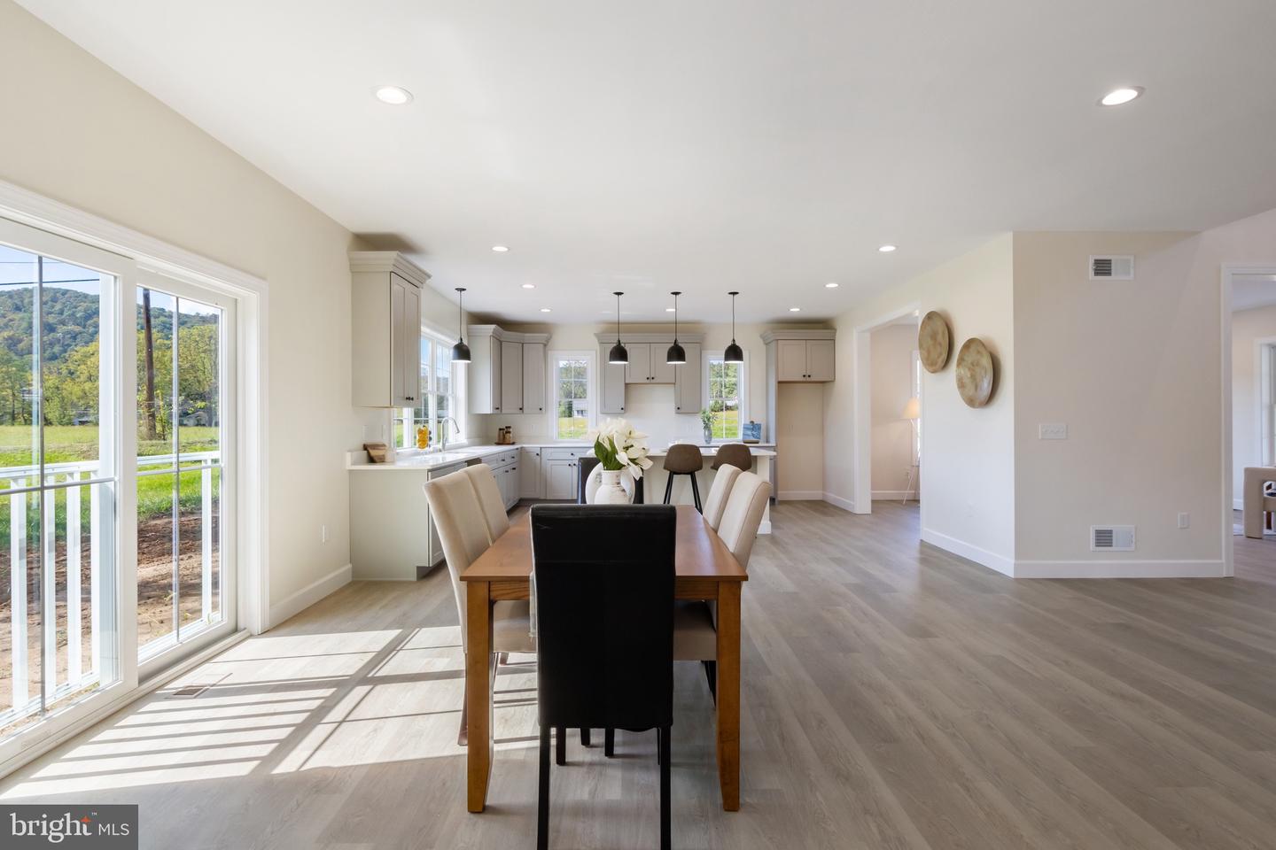 2 Ski Run Trl Property Photo 19