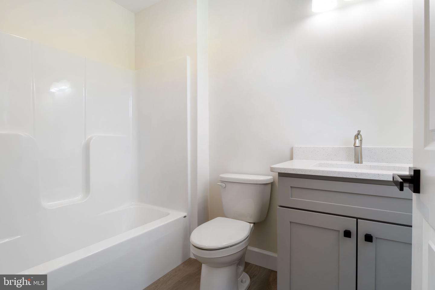 2 Ski Run Trl Property Photo 33