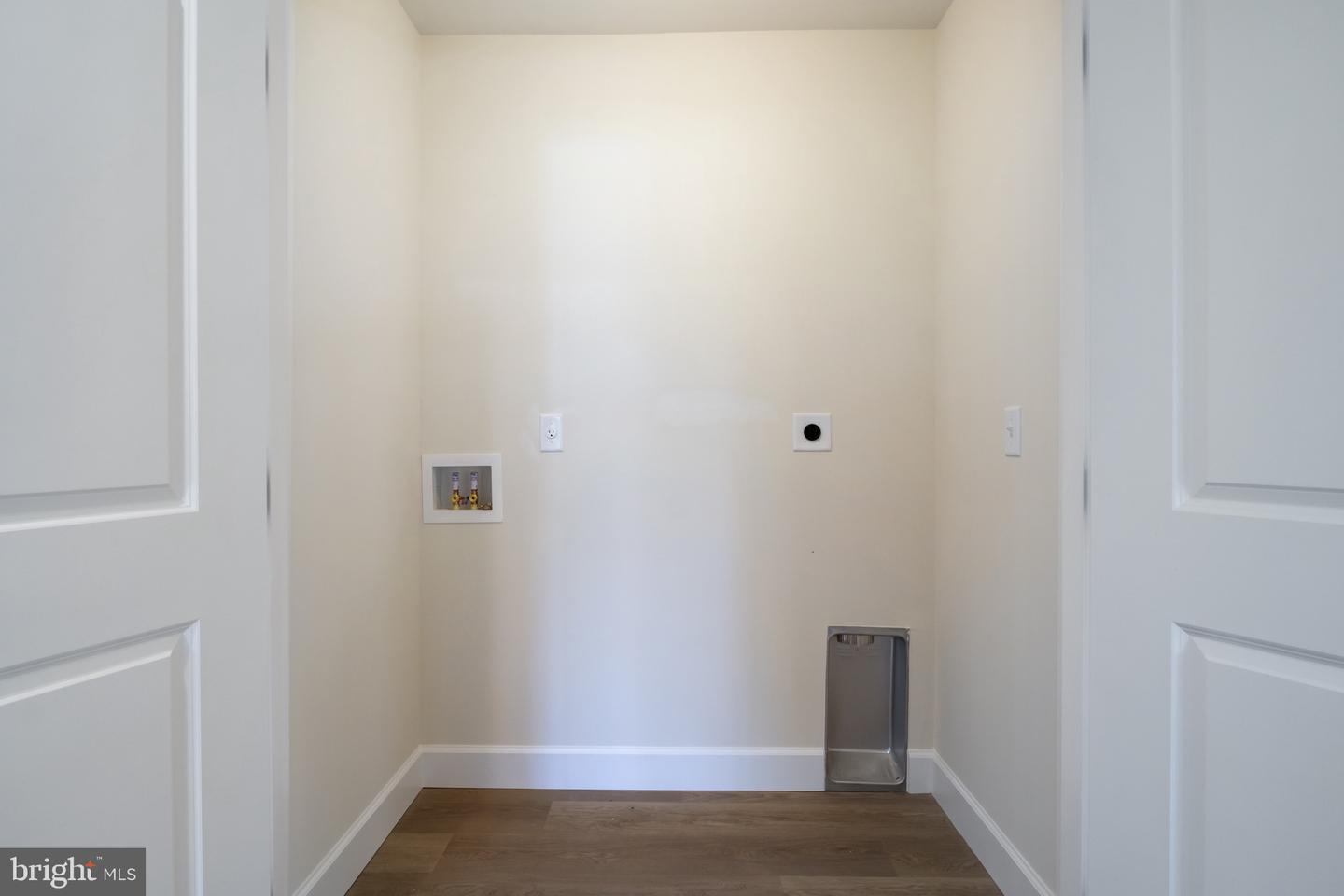 2 Ski Run Trl Property Photo 34