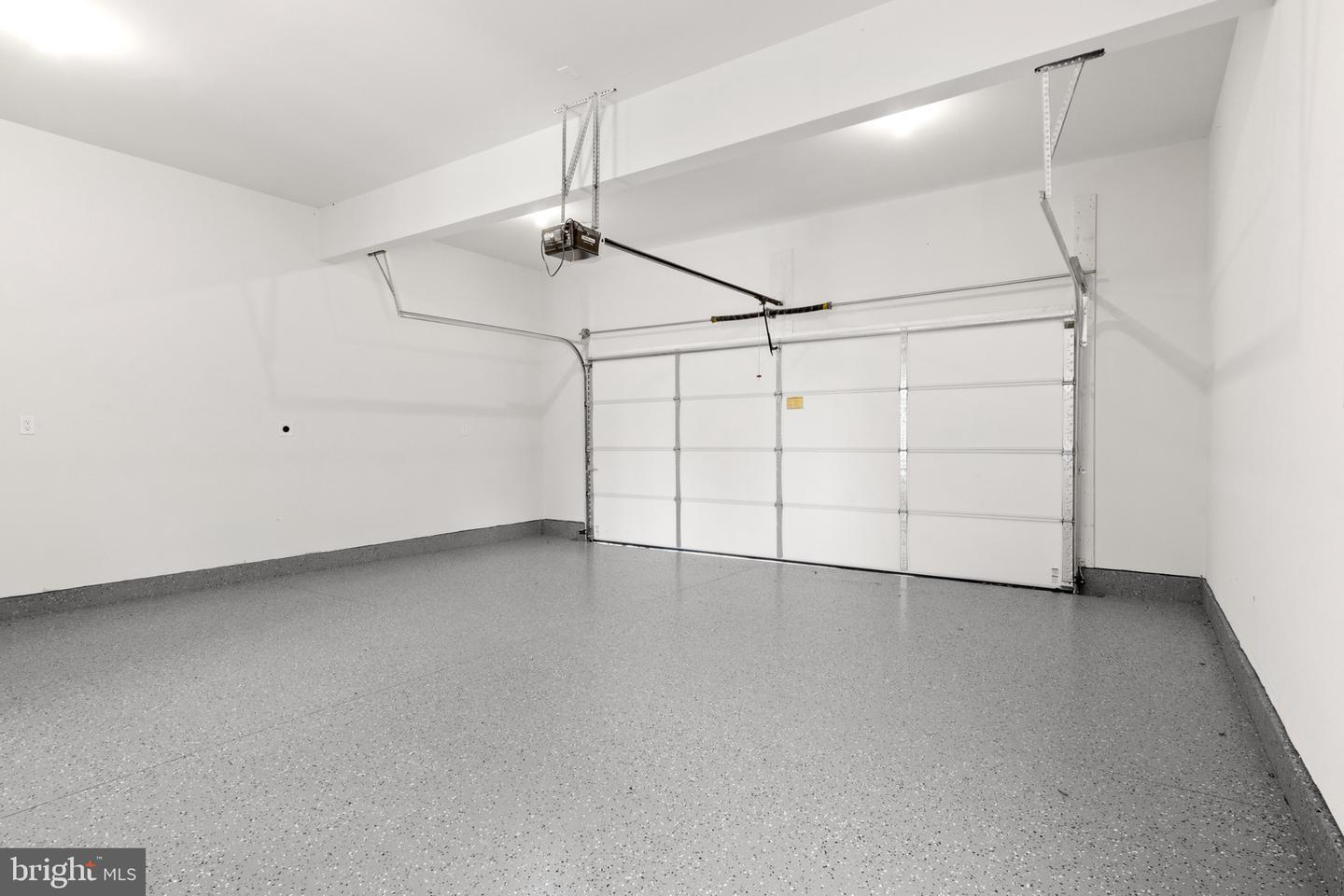 2 Ski Run Trl Property Photo 52