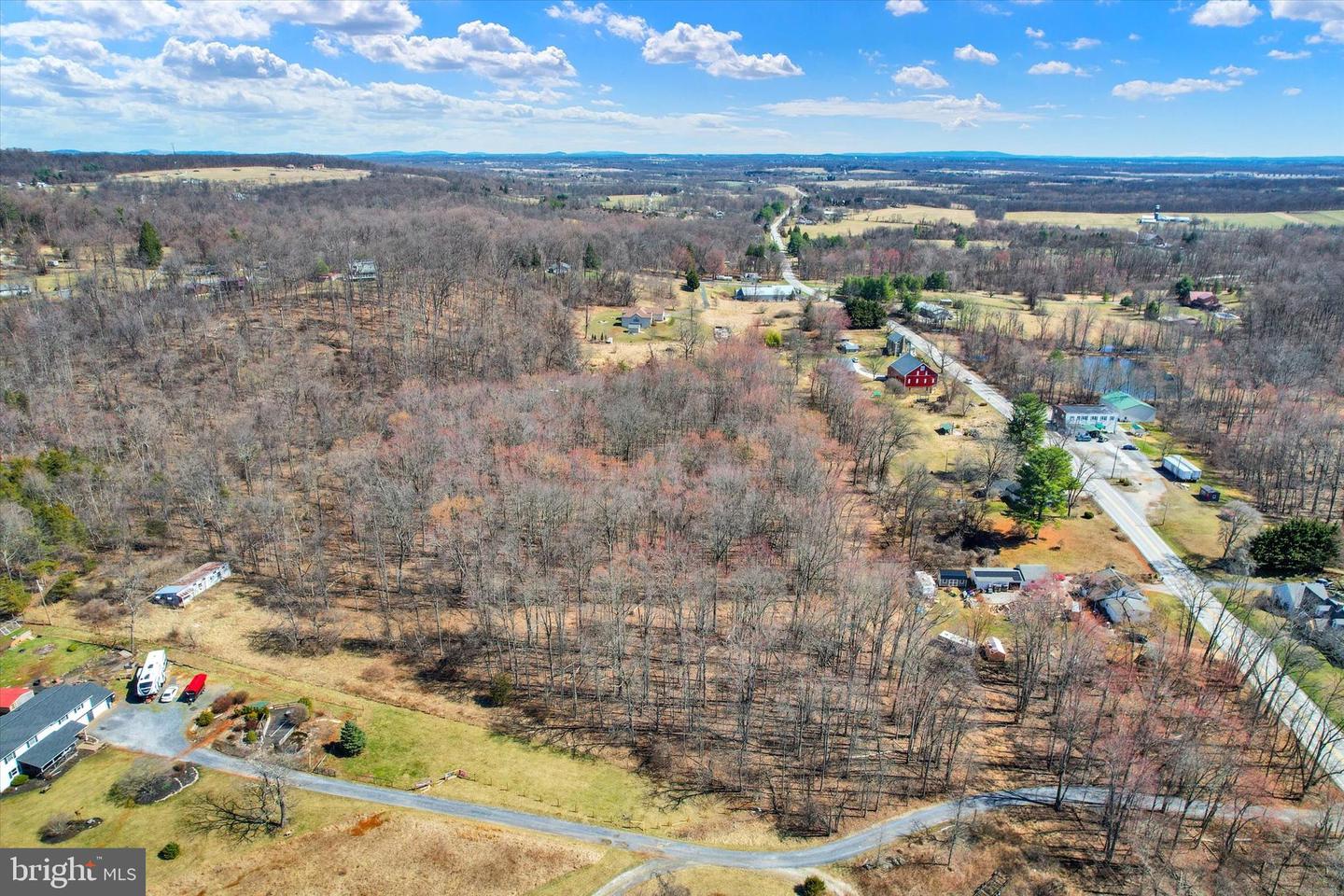 35 Henry Lane Property Photo