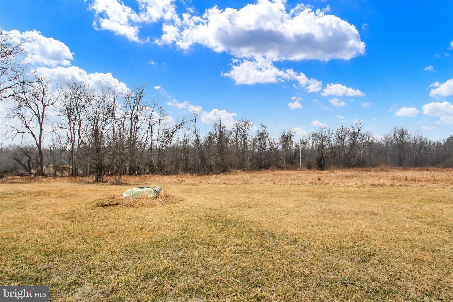 48 Henry Lane Property Photo