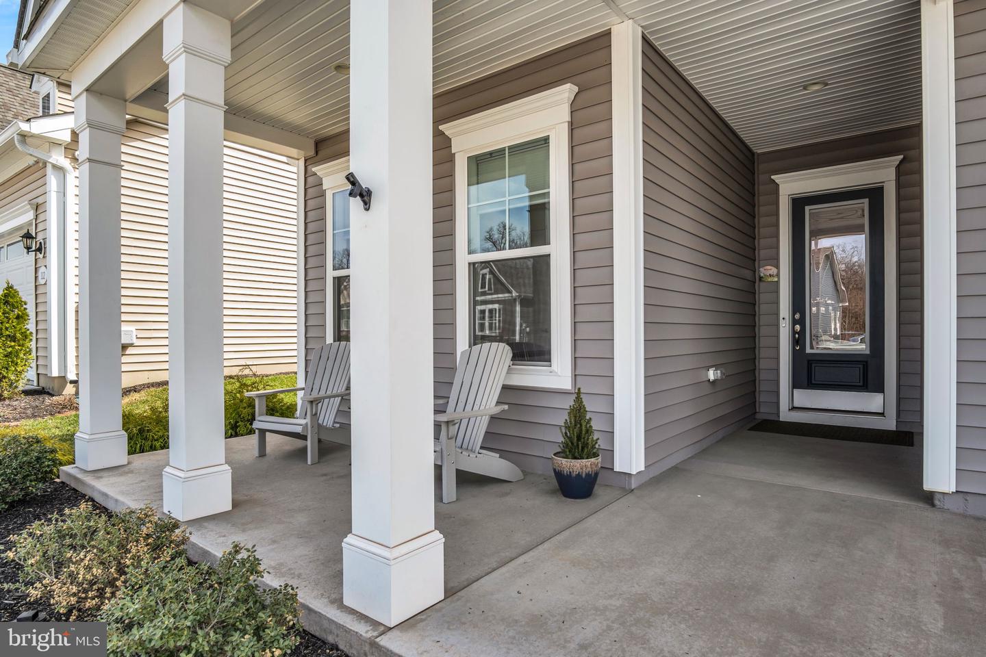 118 New Vista Way Property Photo 5