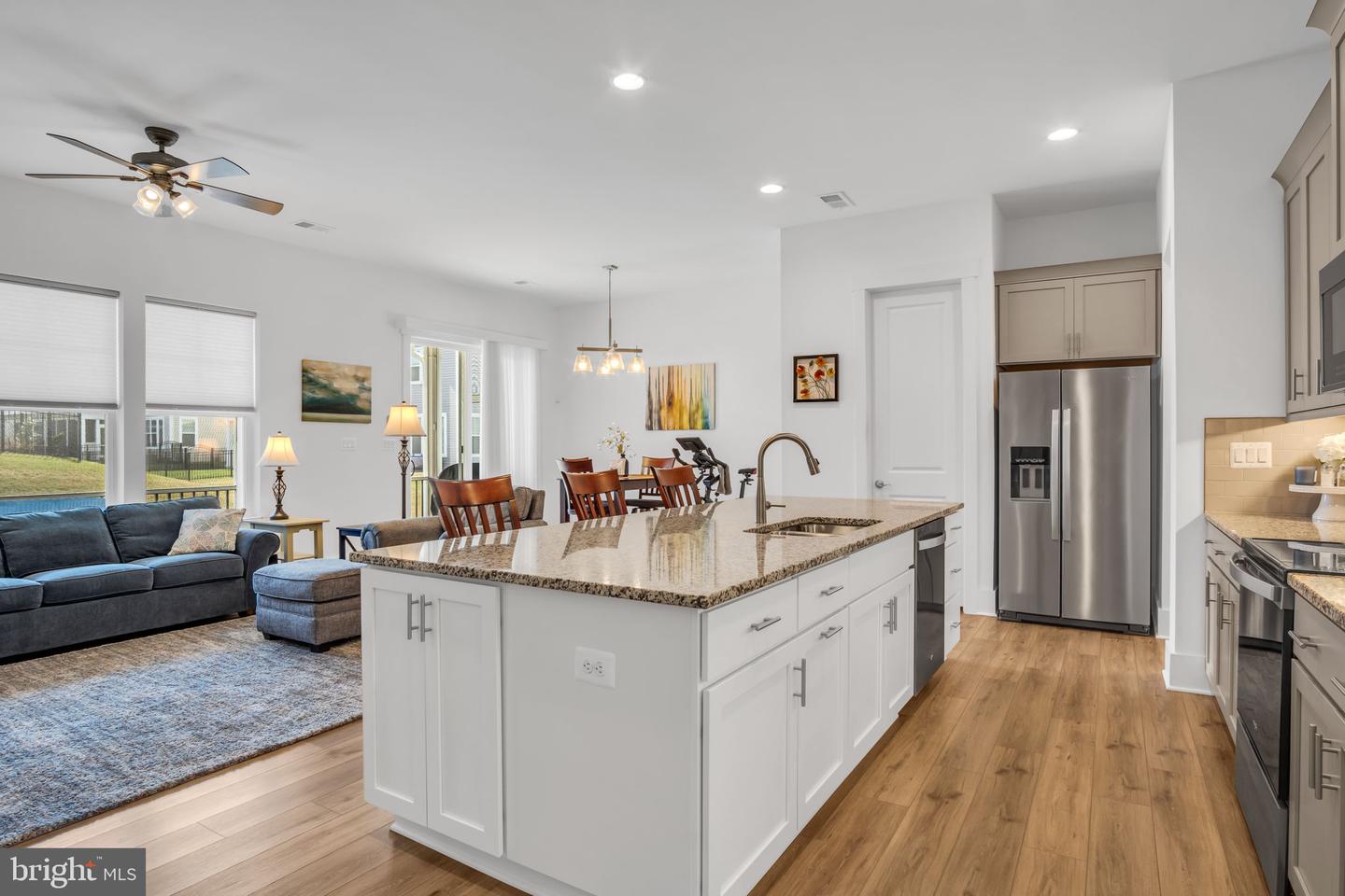 118 New Vista Way Property Photo 17