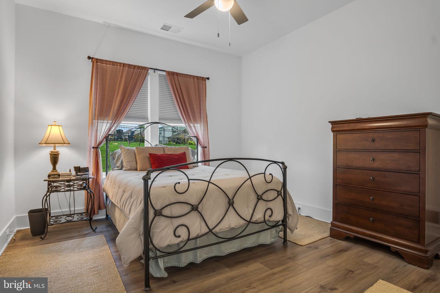 118 New Vista Way Property Photo 28