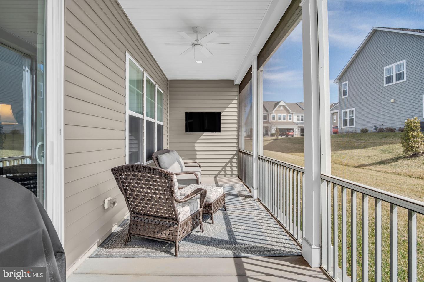 118 New Vista Way Property Photo 42