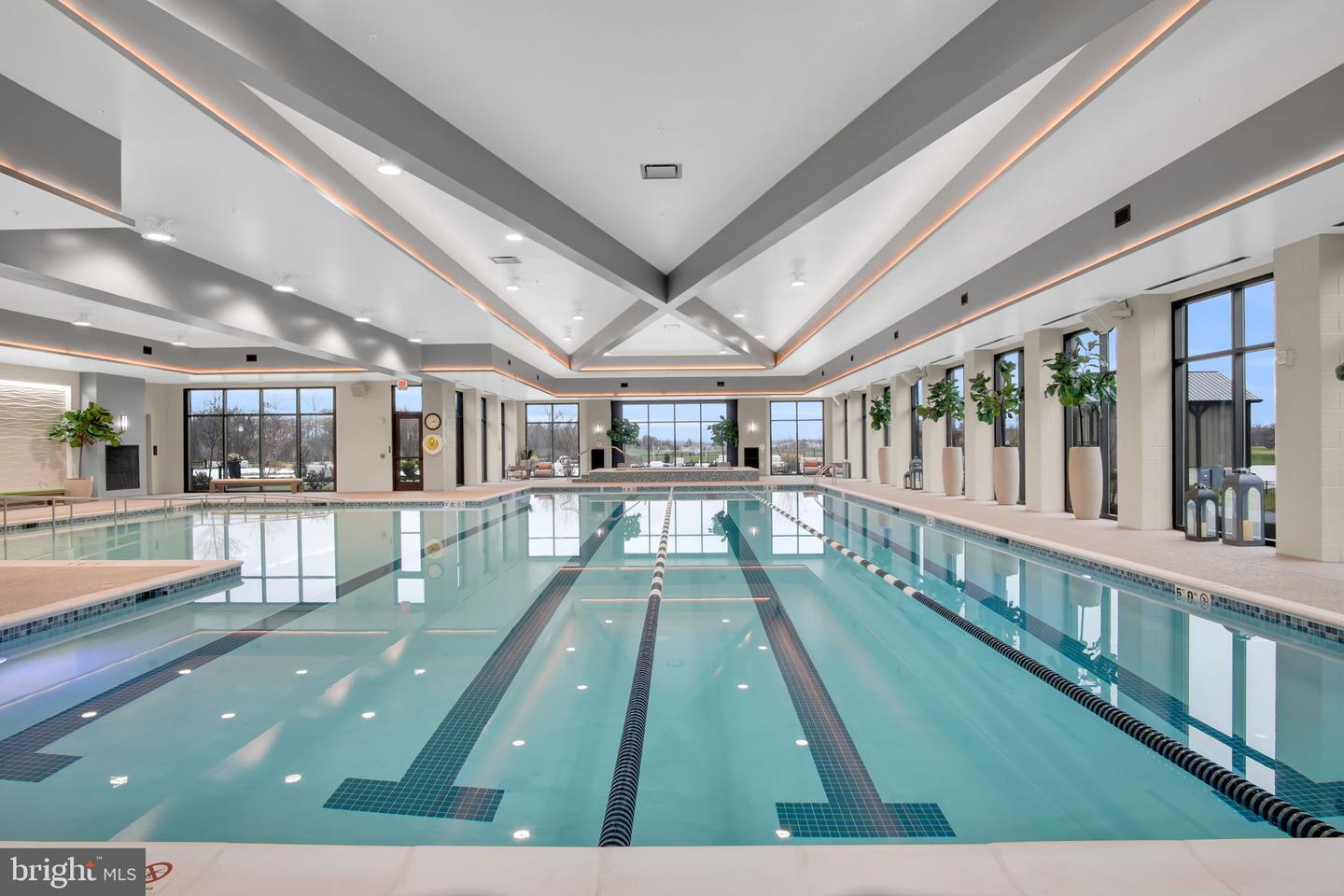 118 New Vista Way Property Photo 65