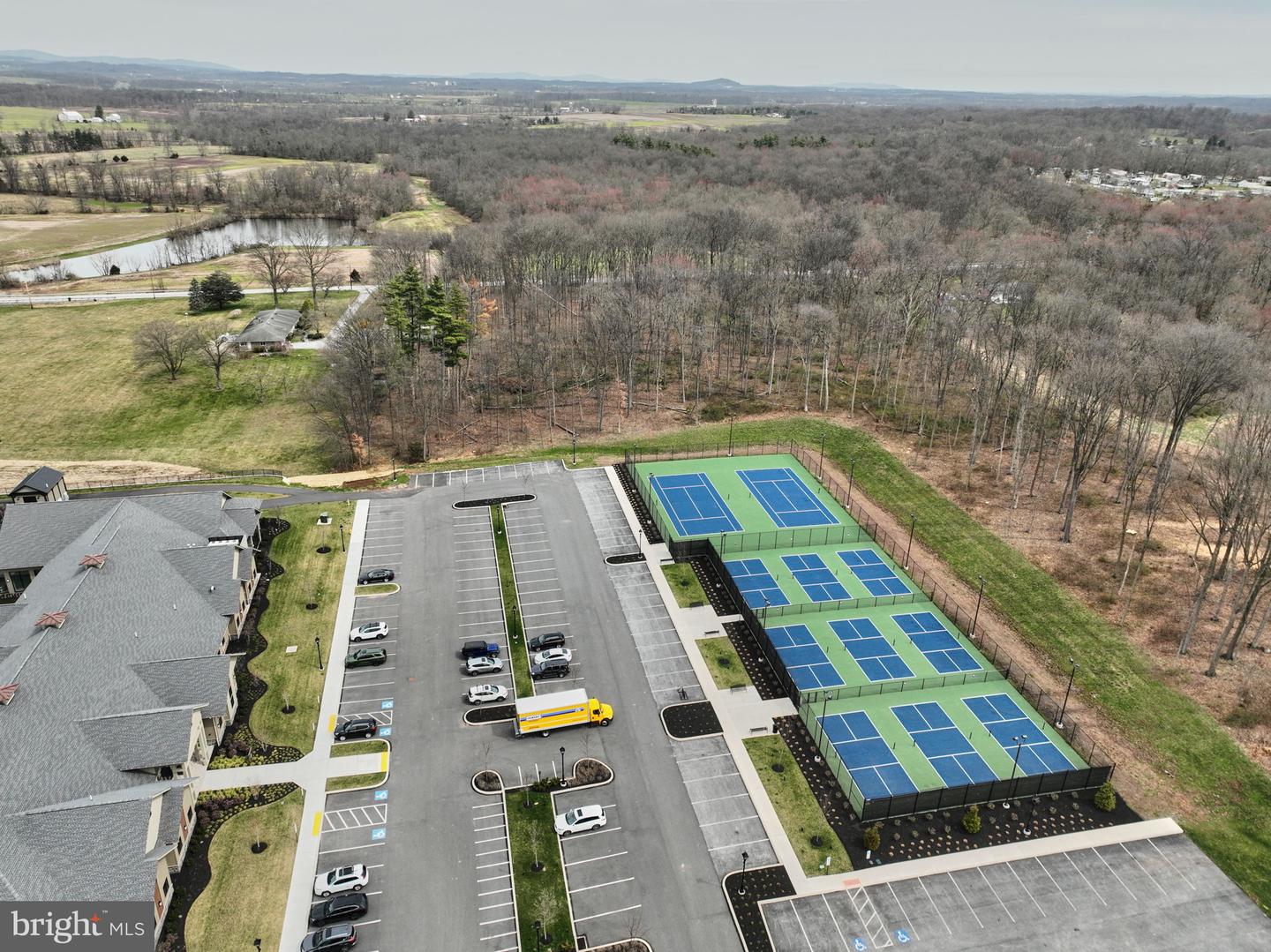 118 New Vista Way Property Photo 67