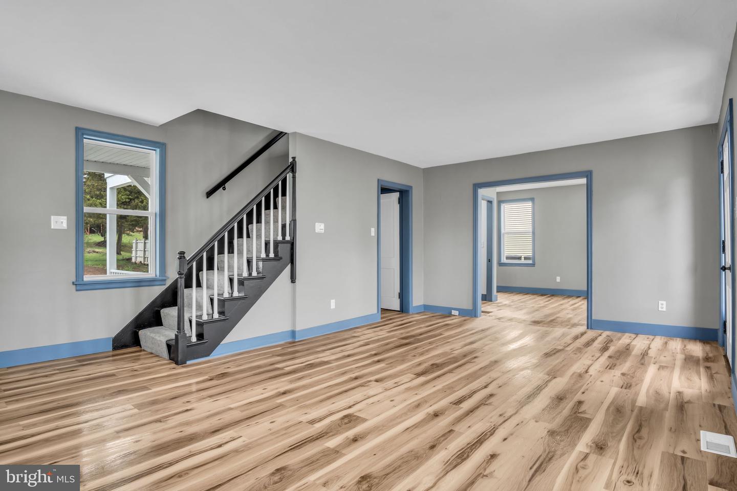 337 Main Property Photo 11