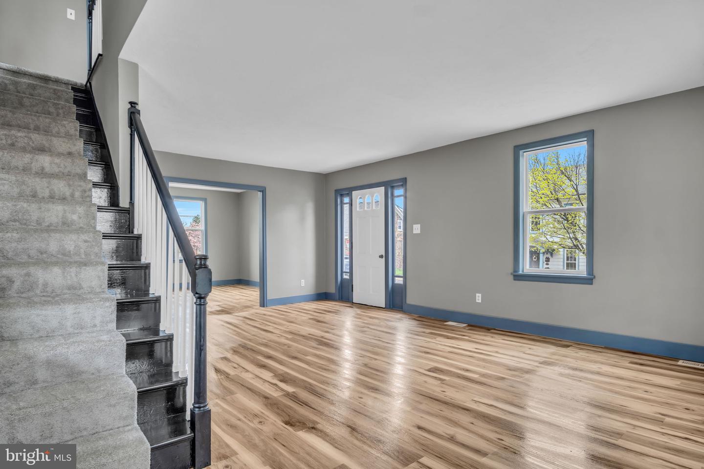 337 Main Property Photo 12