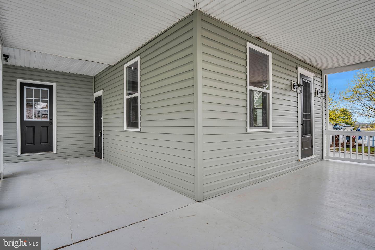 337 Main Property Photo 26