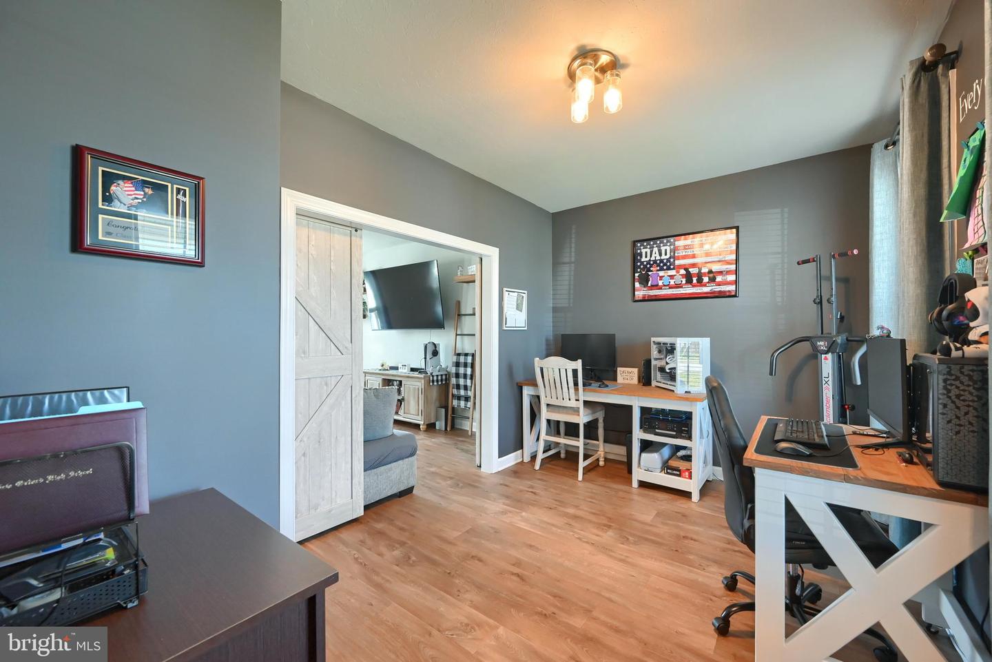6 Lobell Rd Property Photo 9
