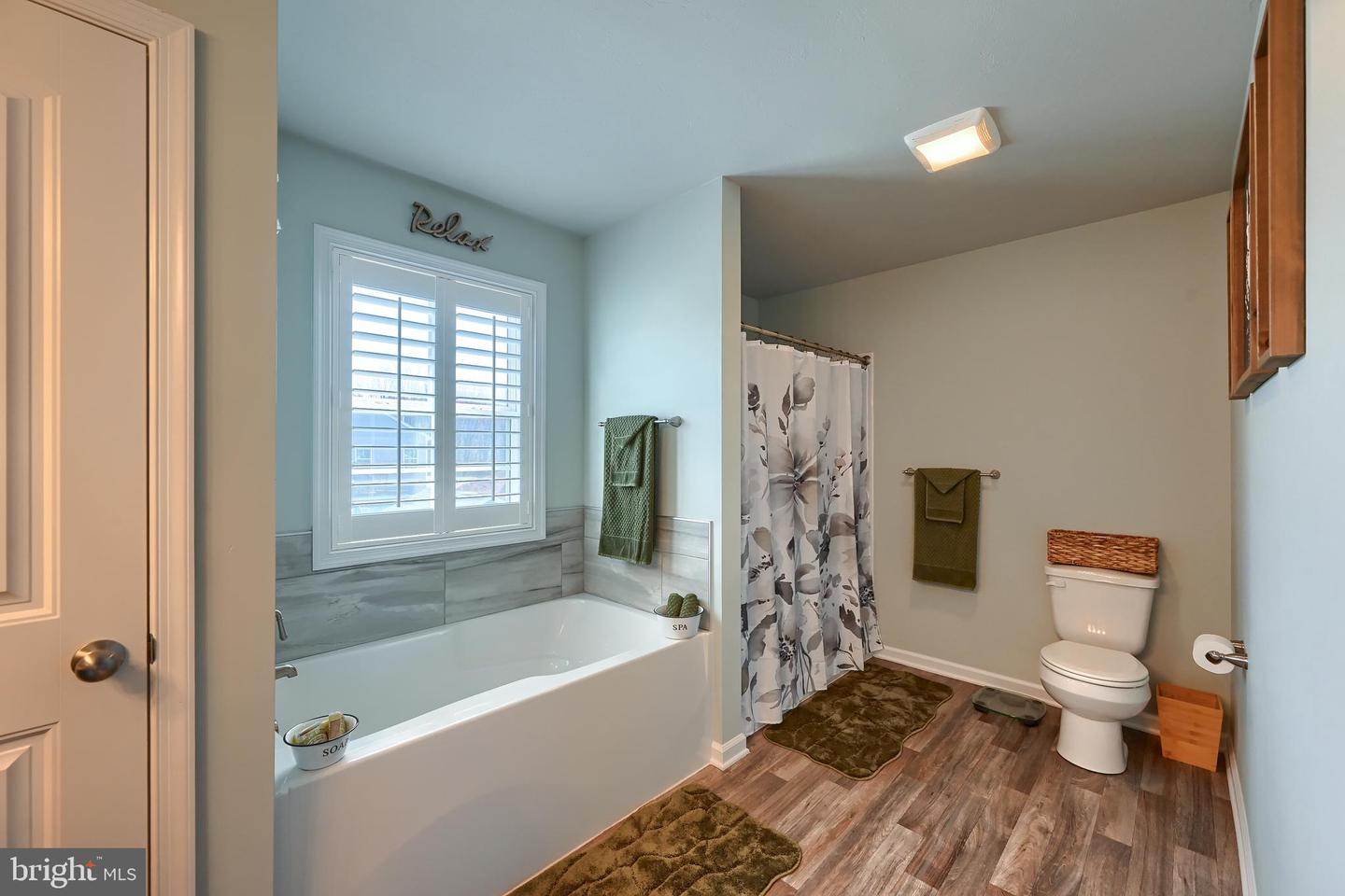 6 Lobell Rd Property Photo 28