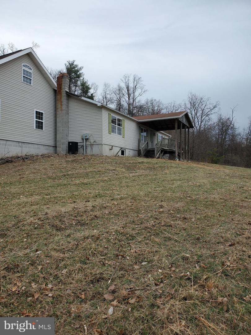 6335 Oxford Rd Property Photo 4