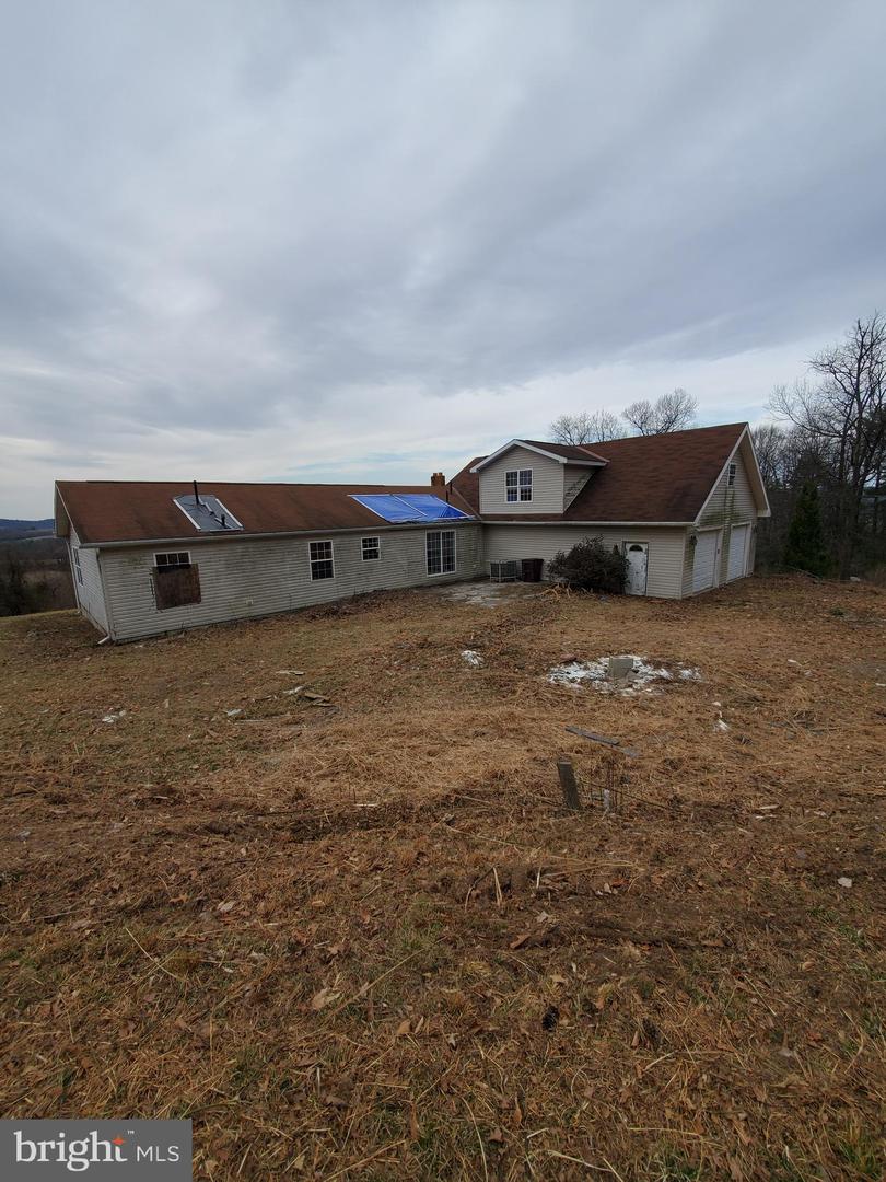 6335 Oxford Rd Property Photo 8