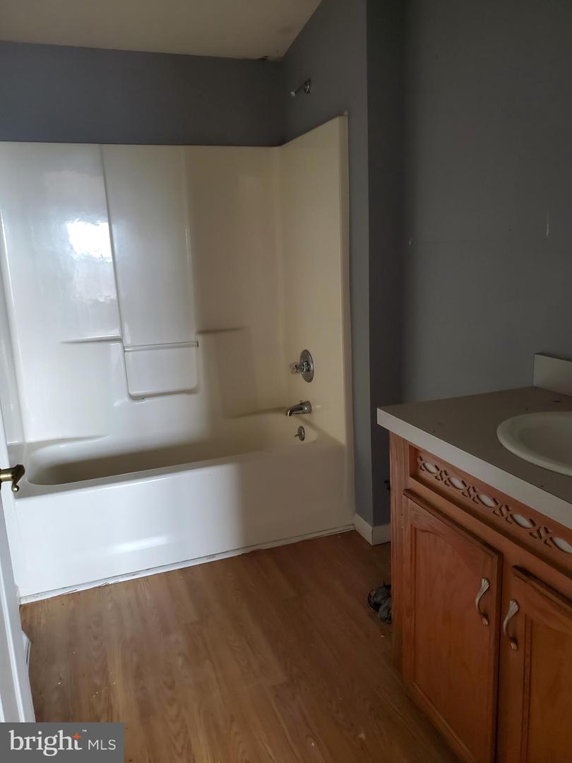 6335 Oxford Rd Property Photo 42