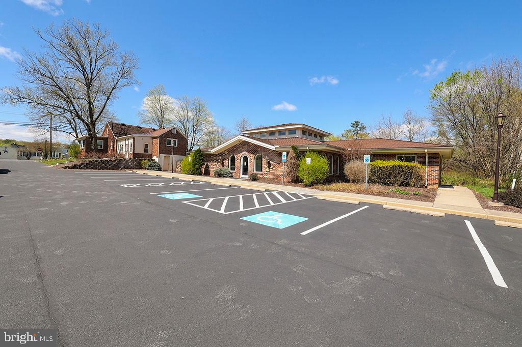 1311 Biglerville Rd Property Photo 1