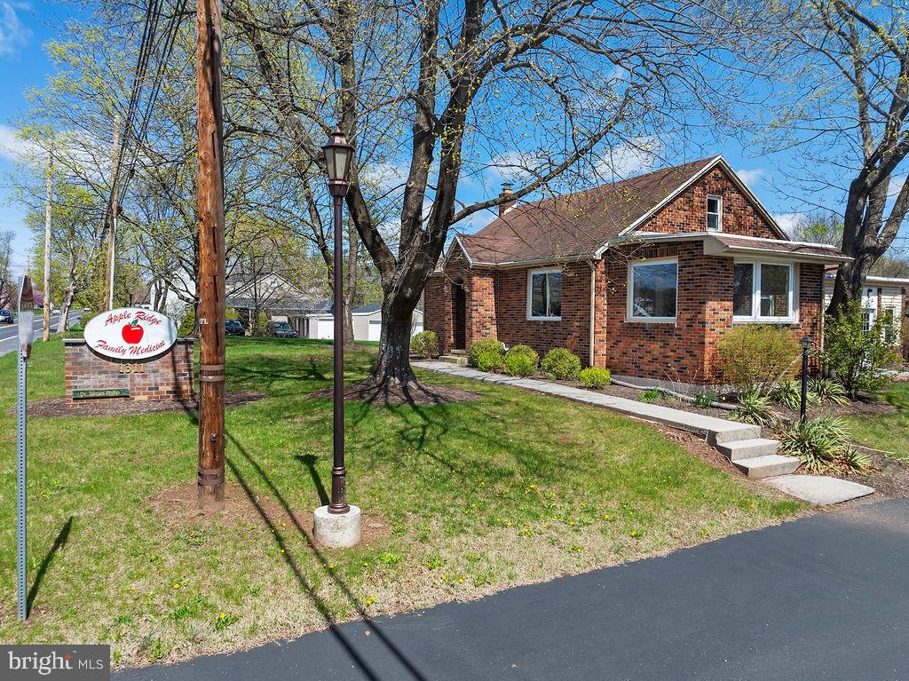 1311 Biglerville Rd Property Photo 8