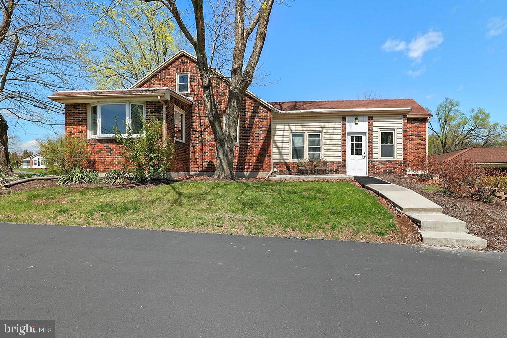 1311 Biglerville Rd Property Photo 15