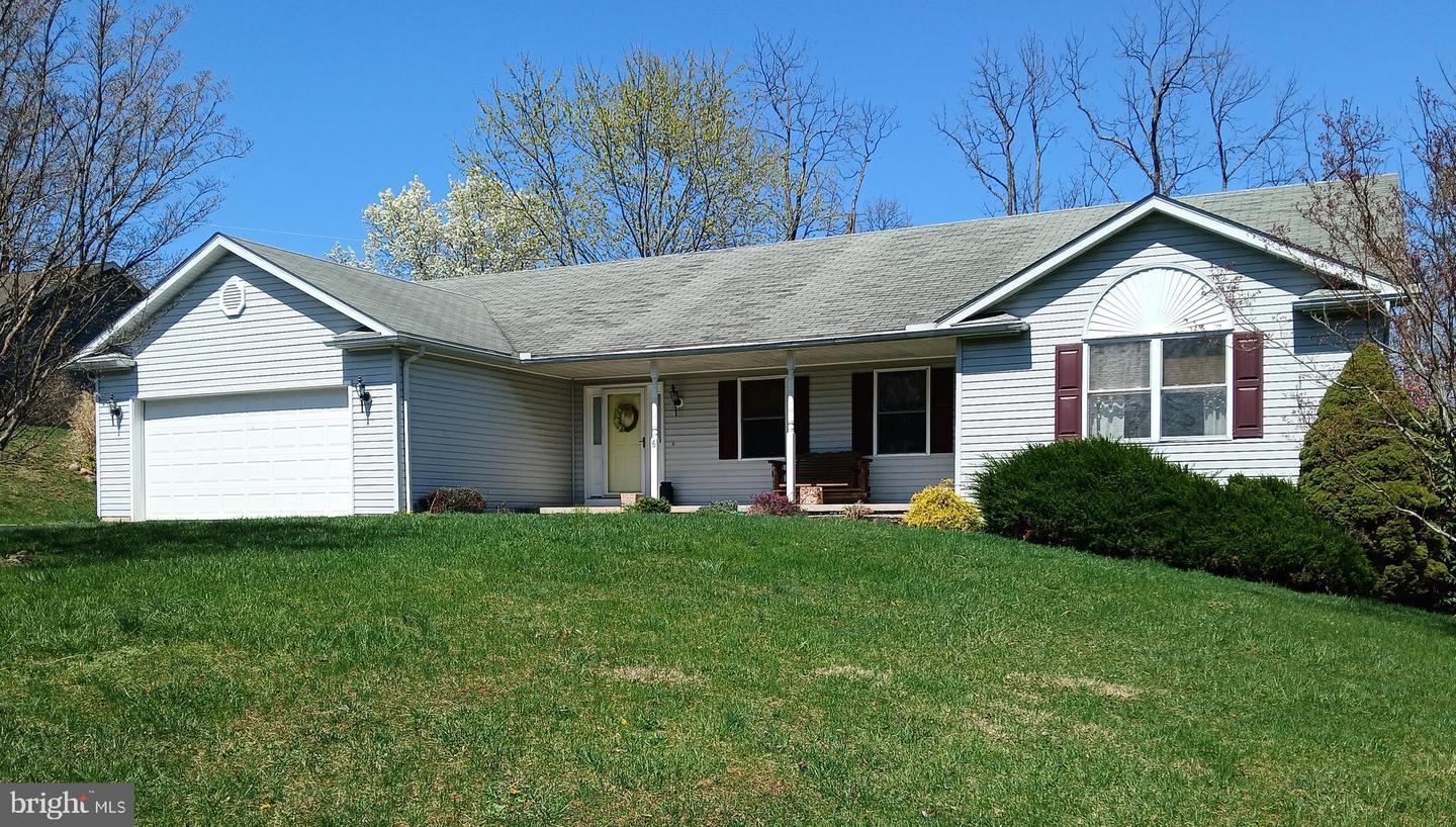 6 Treetop Trl Property Photo