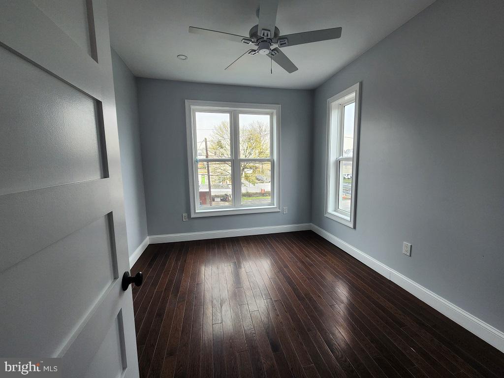 202 Carlisle St Property Photo 22