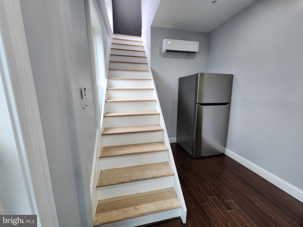 202 Carlisle St Property Photo 24