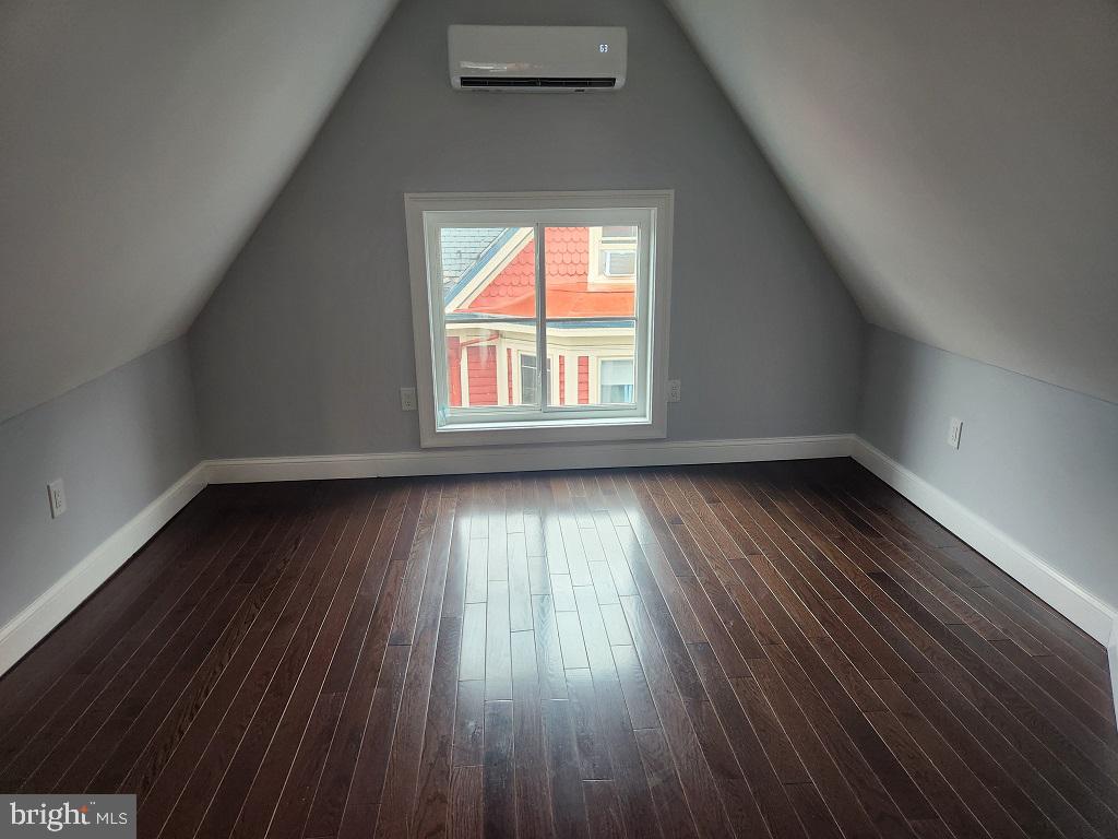 202 Carlisle St Property Photo 30