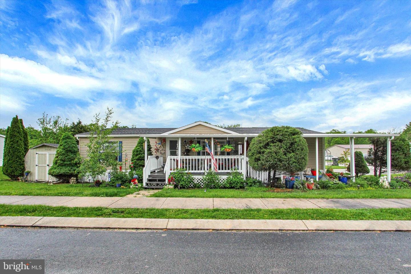 4820 OLD HARRISBURG RD
