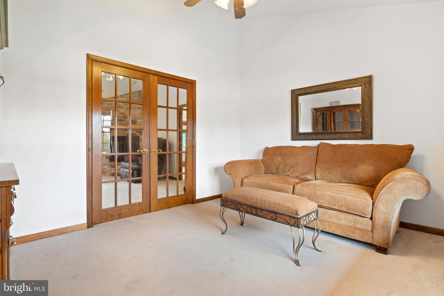 25 Warm Breeze Ct Property Photo 12
