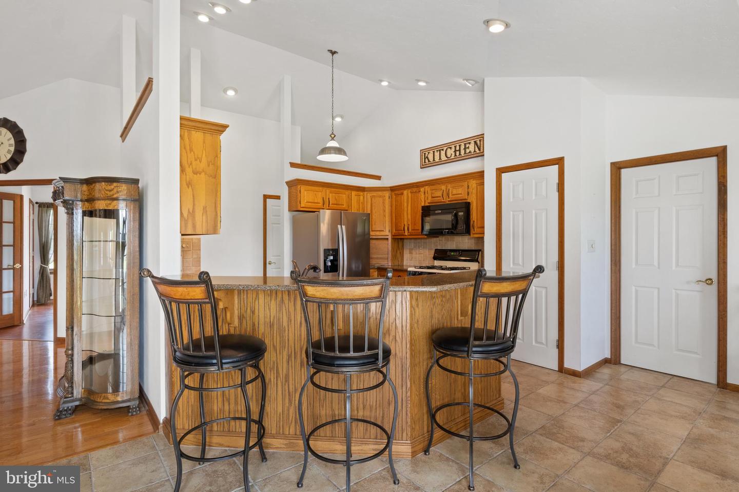 25 Warm Breeze Ct Property Photo 18
