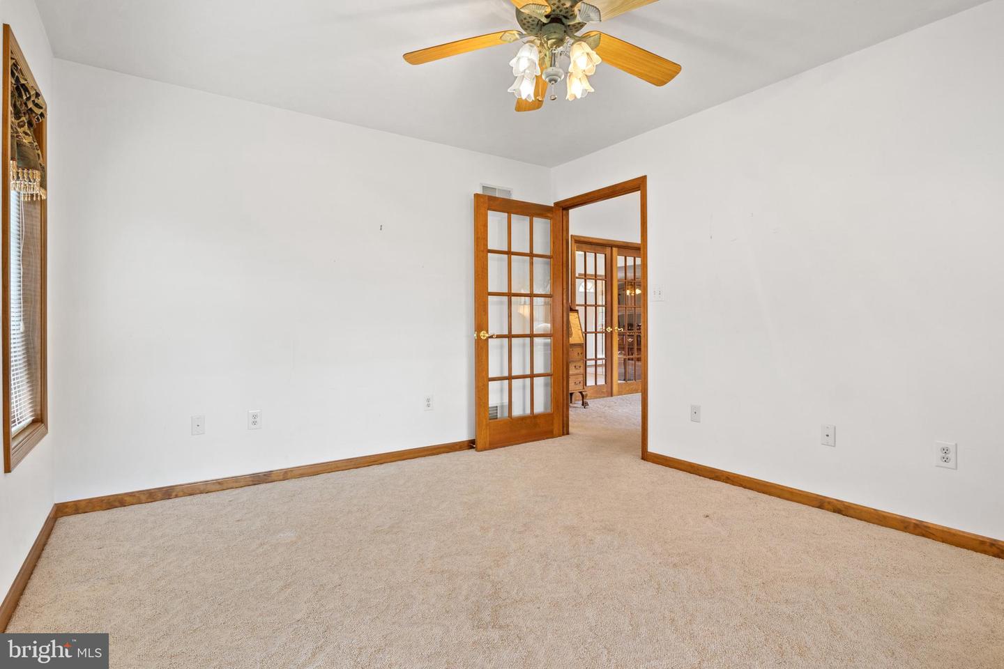 25 Warm Breeze Ct Property Photo 34