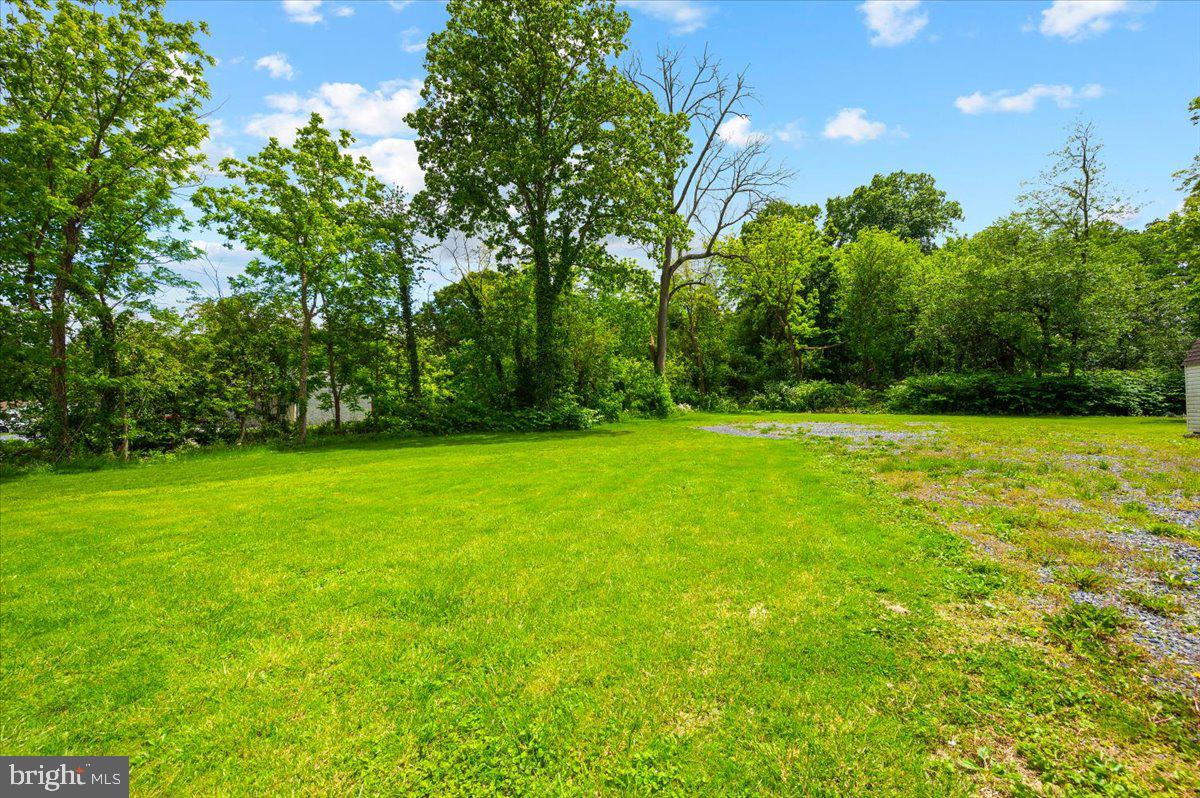 2819 York Rd Property Photo 17