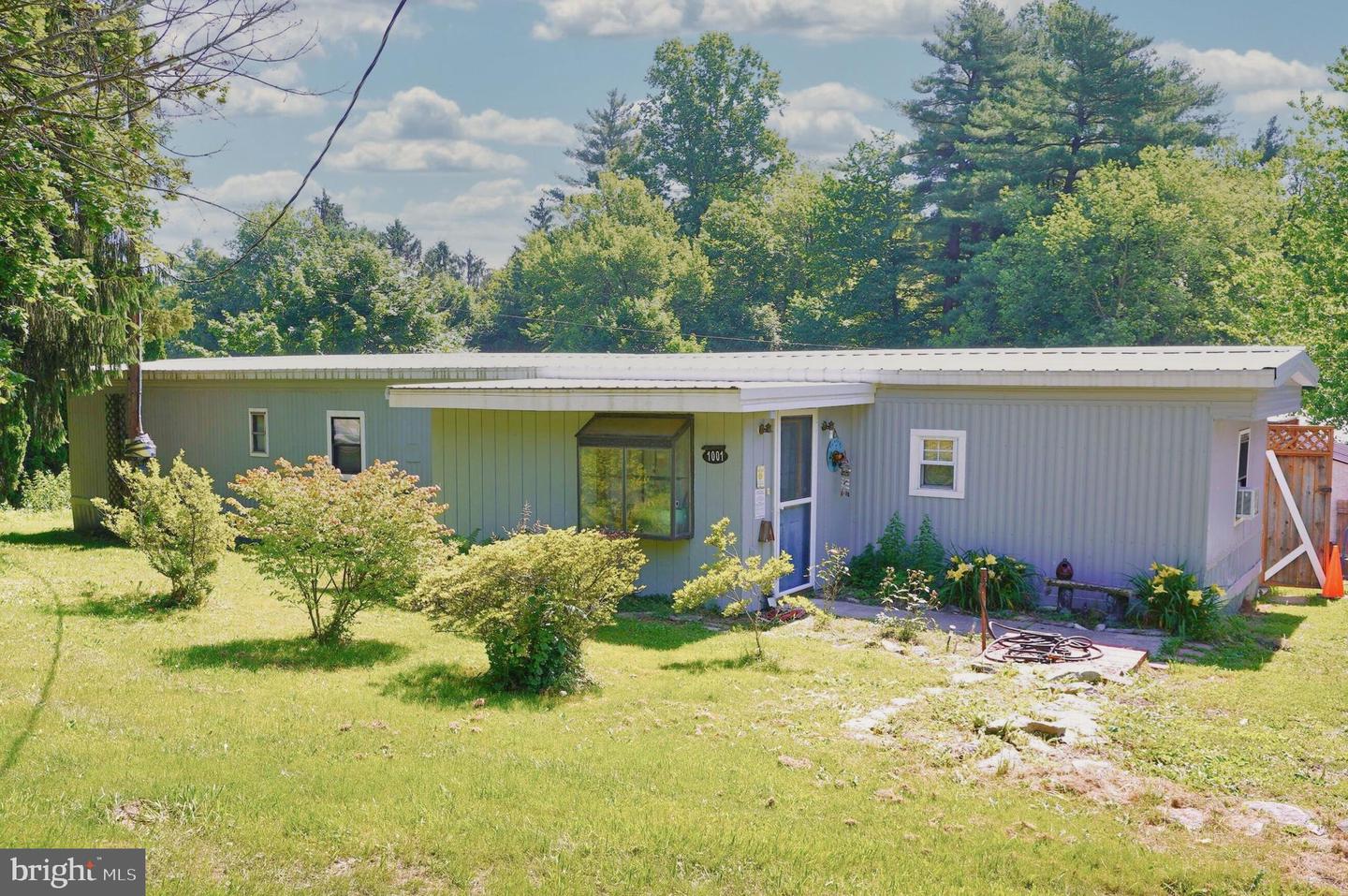 1001 Brysonia Wenksville Rd Property Photo 1