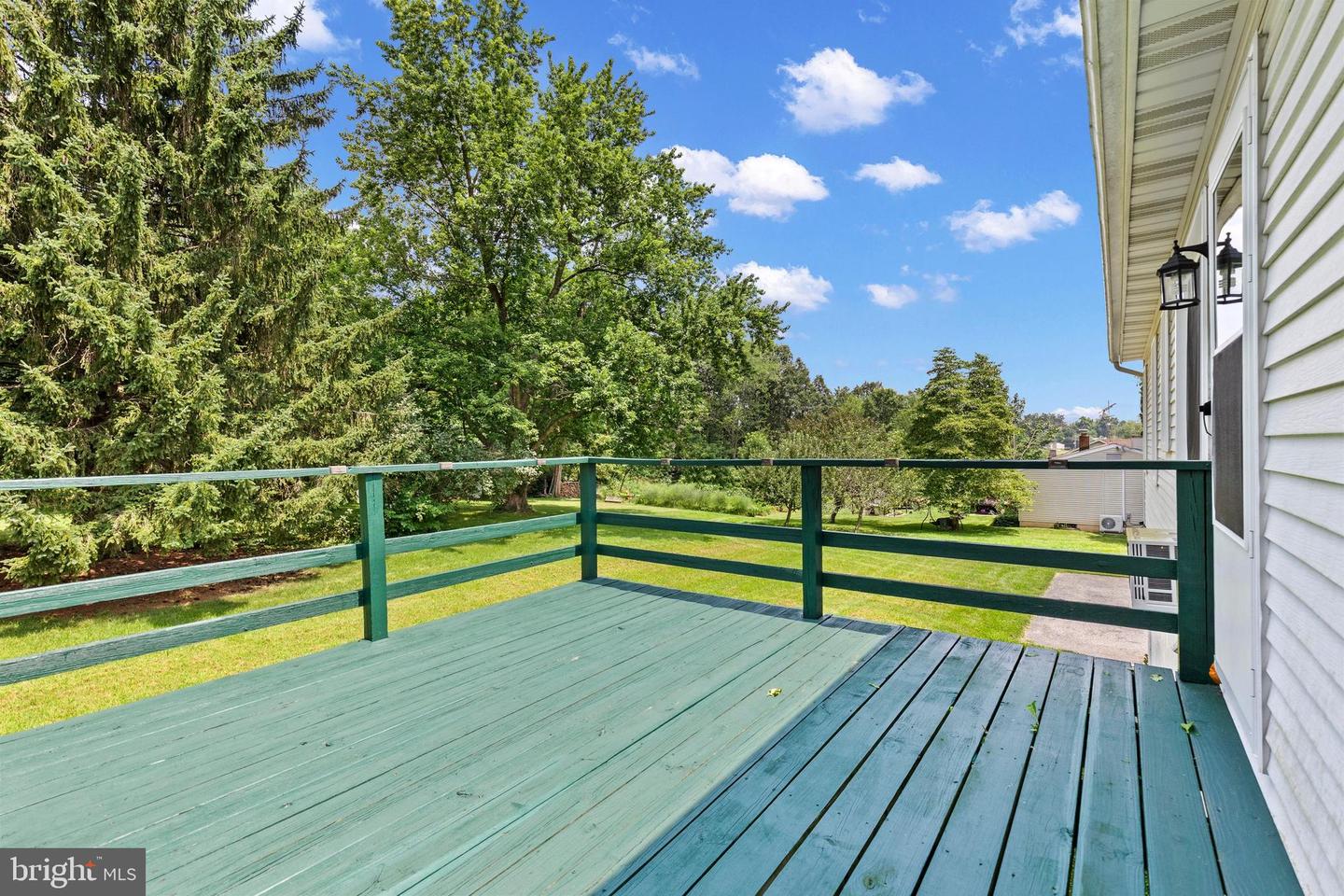 21 Longstreet Dr Property Photo 8