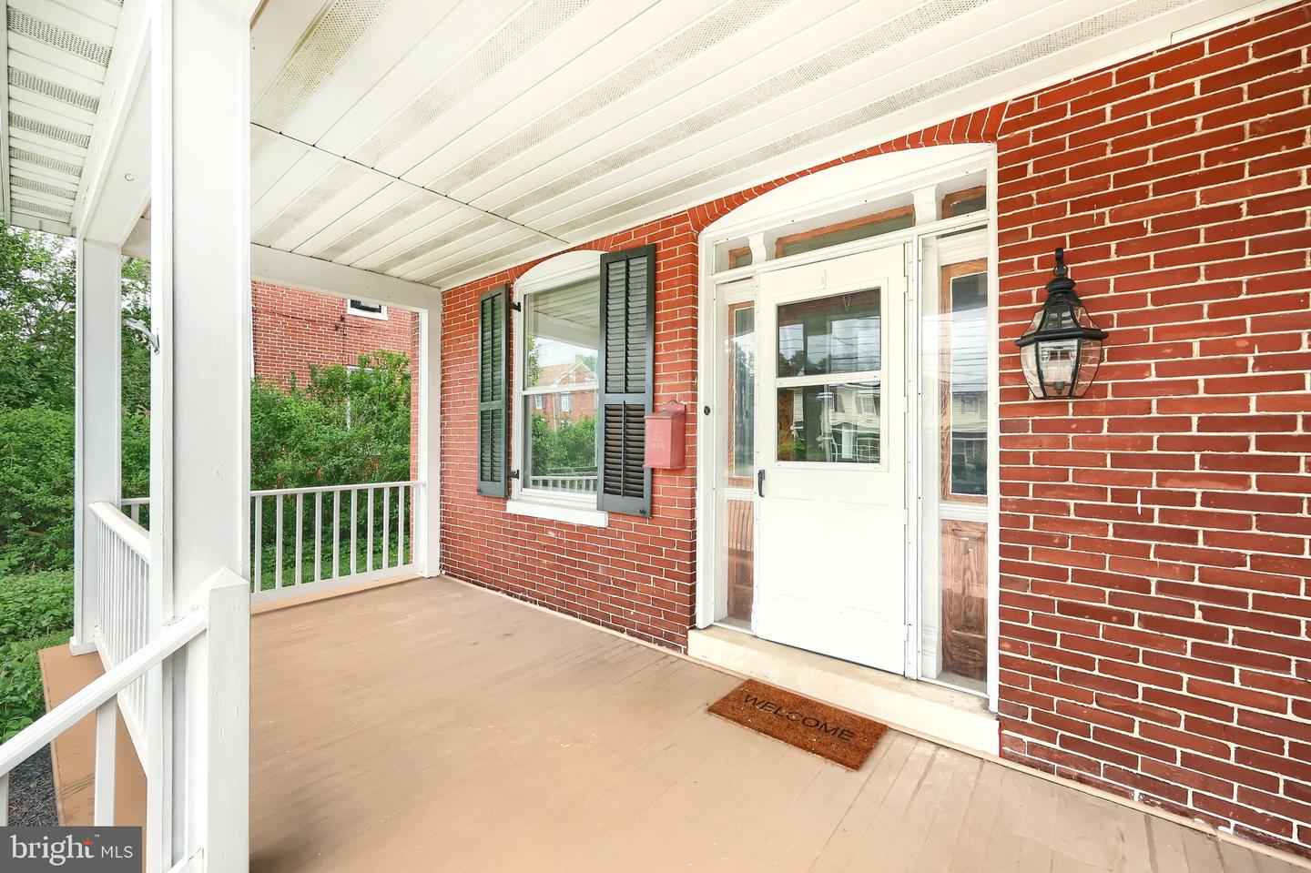 415 Lincoln Way W Property Photo 42