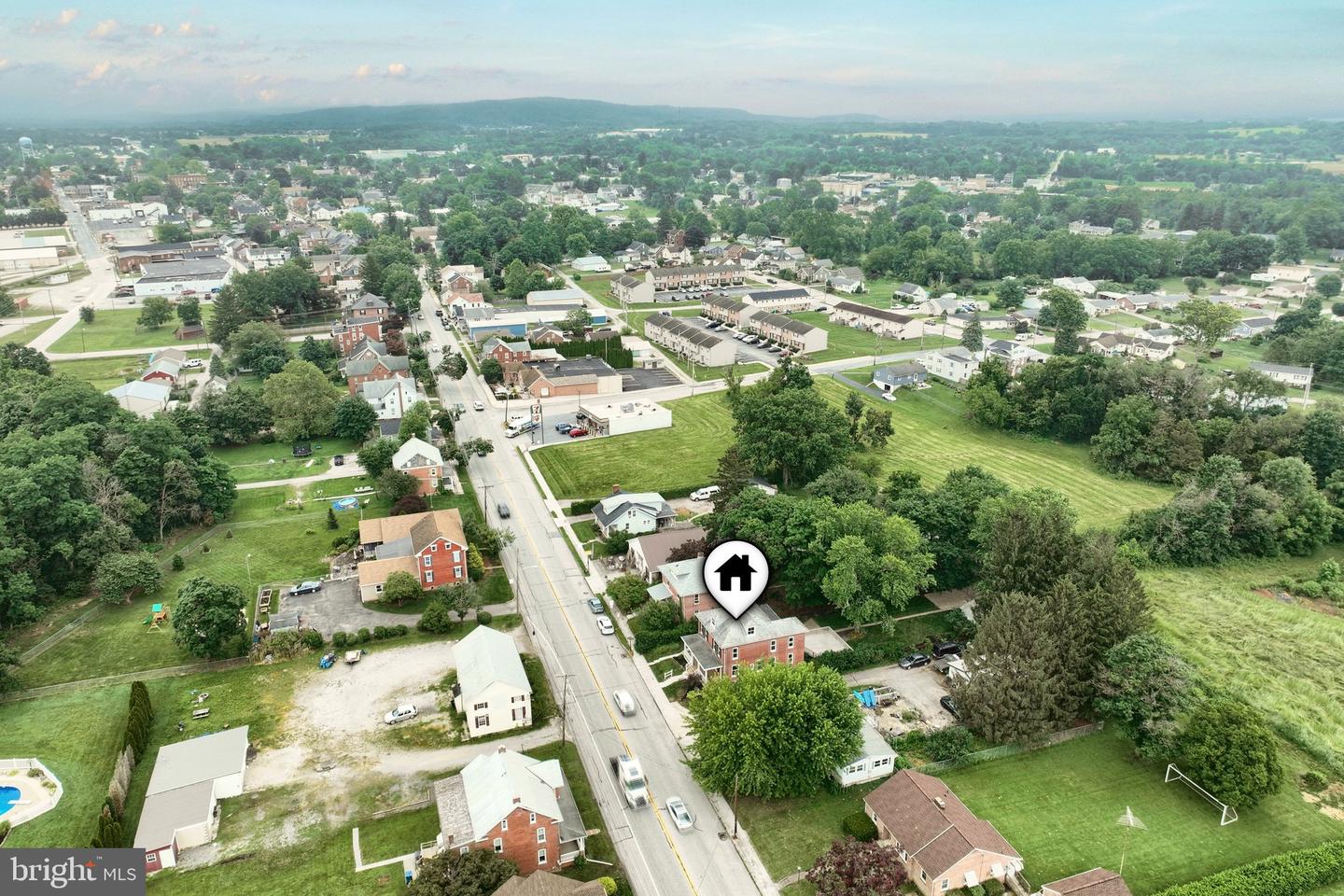 415 Lincoln Way W Property Photo 53