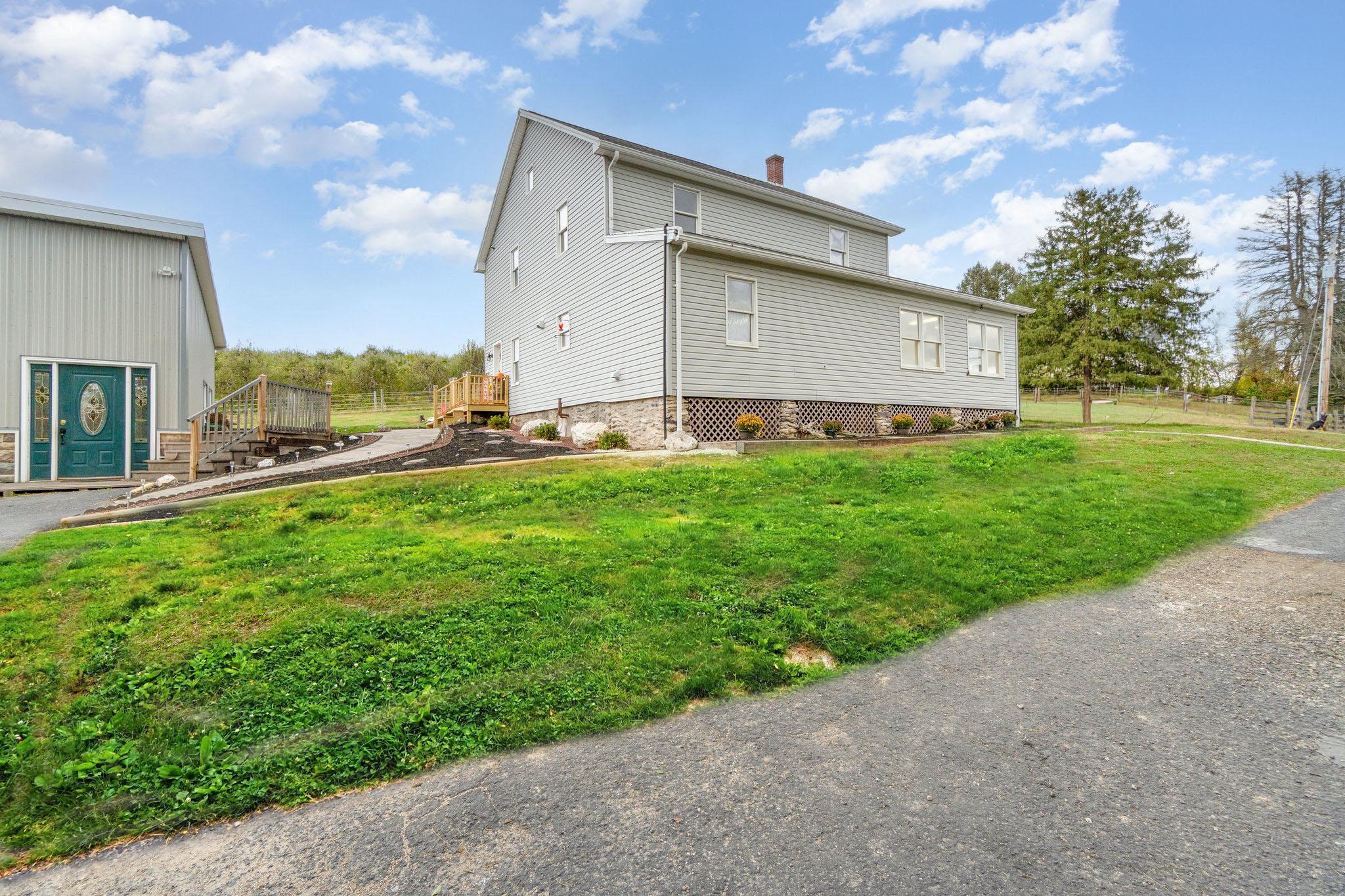502 Celebration Hill Rd Property Photo 3
