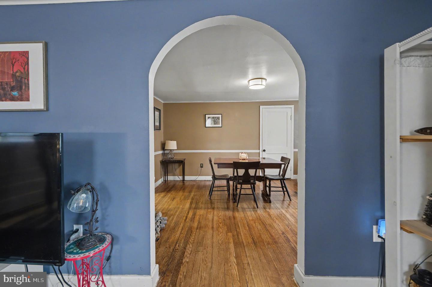 533 Hillcrest Pl Property Photo 4