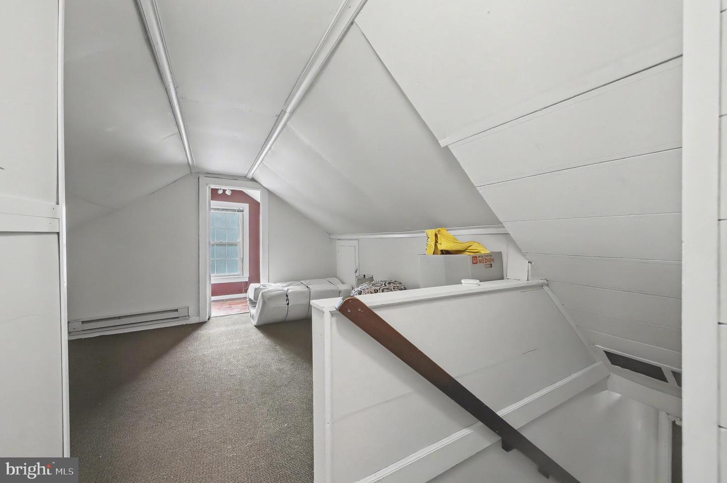 533 Hillcrest Pl Property Photo 20