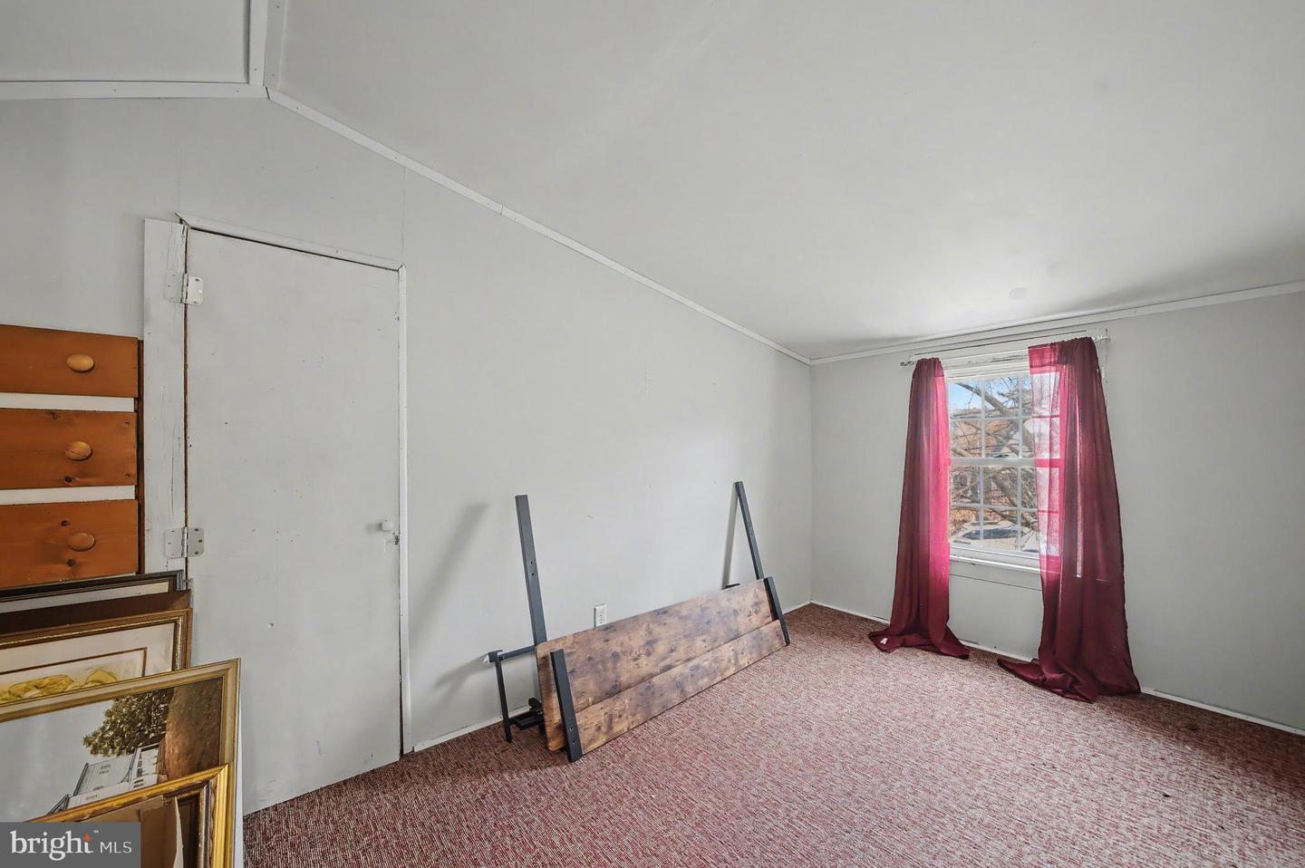533 Hillcrest Pl Property Photo 25