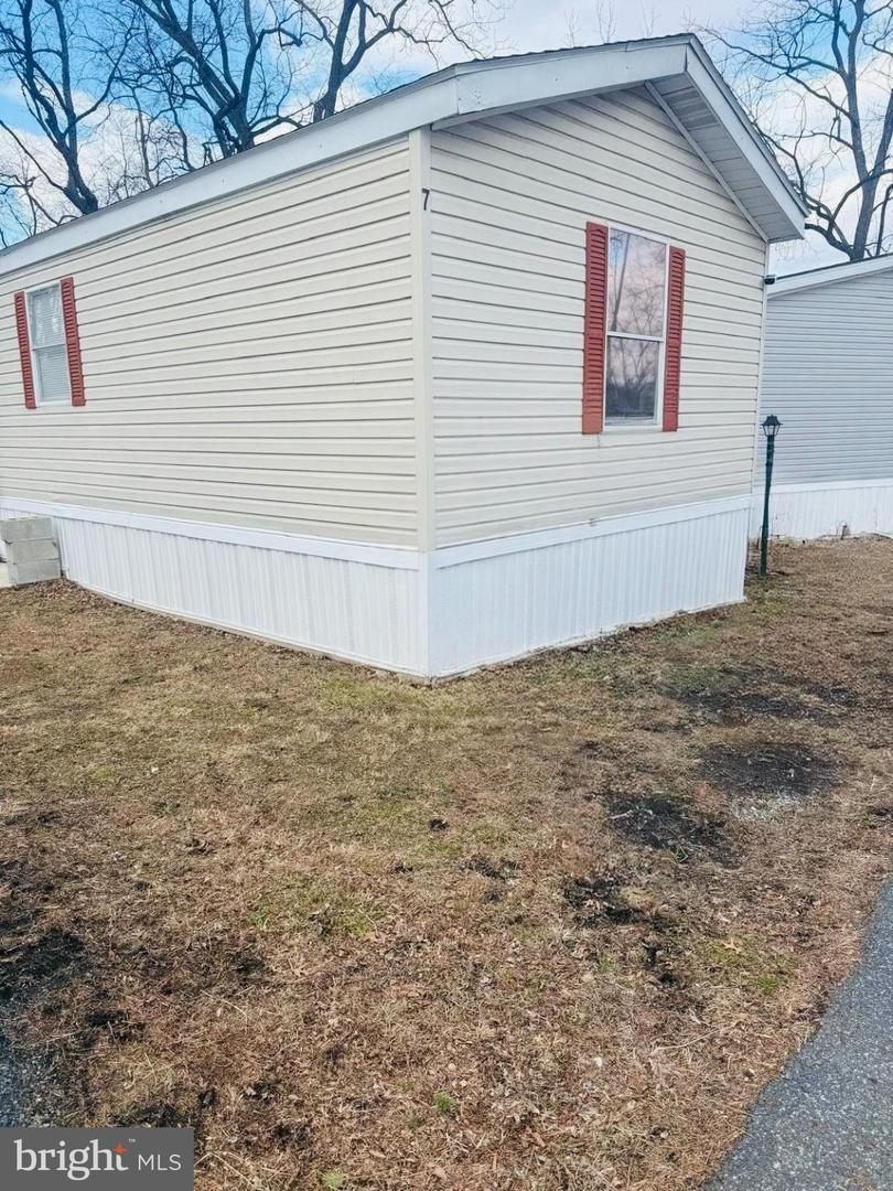 2581 OLD HARRISBURG RD
