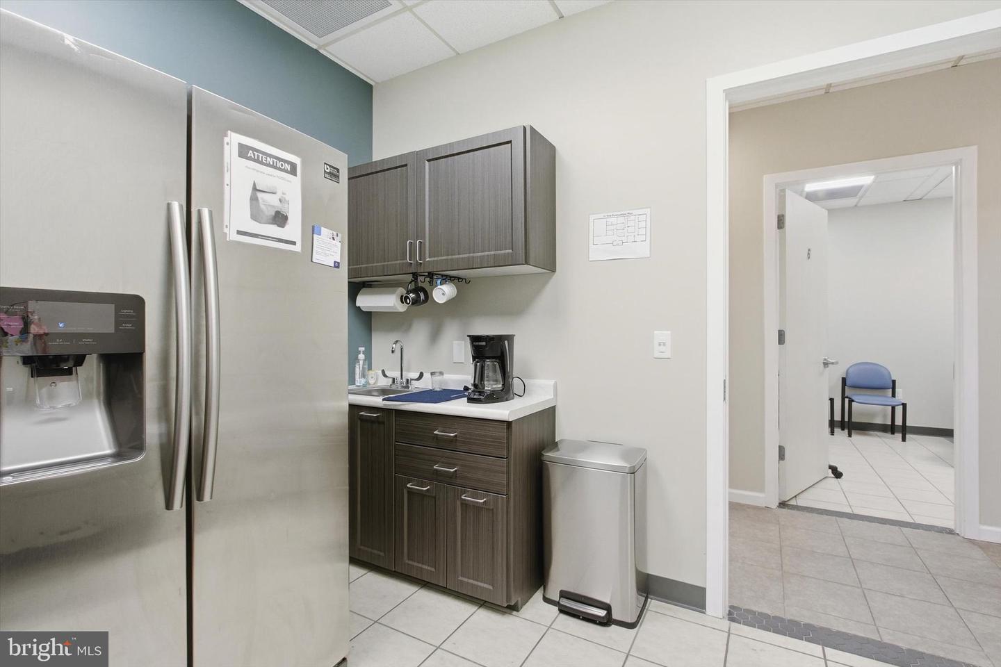 14 E Hanover Property Photo 20