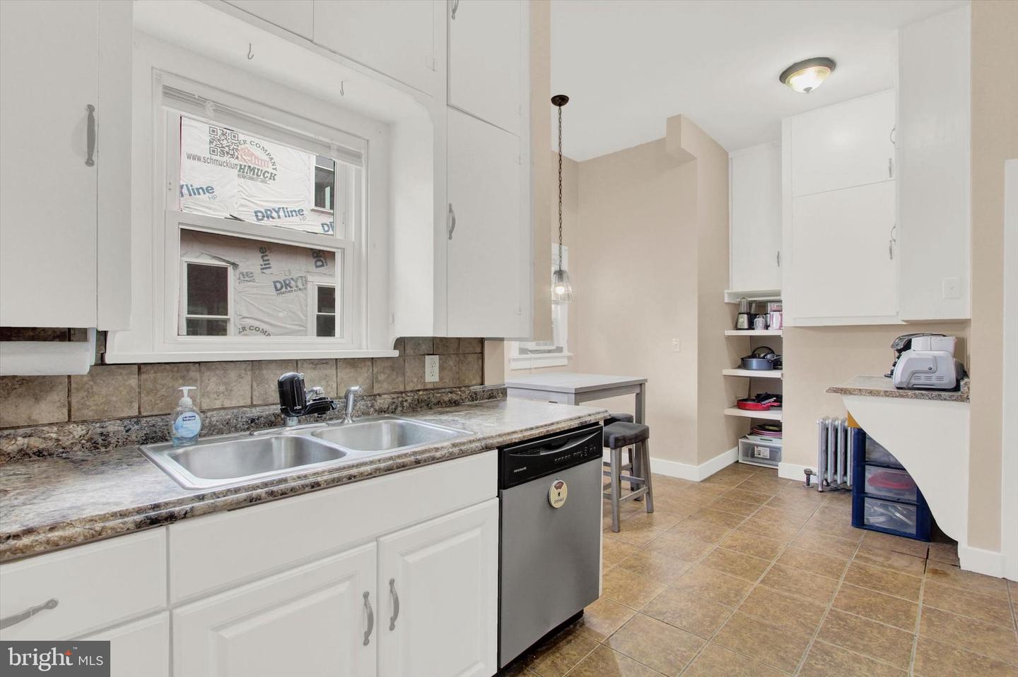 204 Carlisle St Property Photo 12