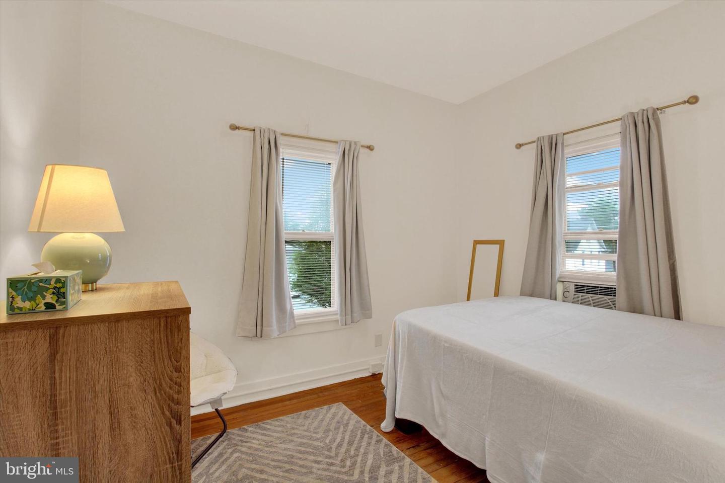 204 Carlisle St Property Photo 27