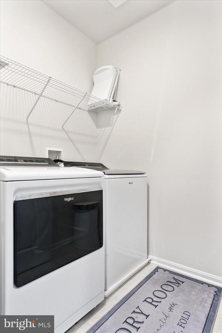101 Brookside Ln Property Photo 11