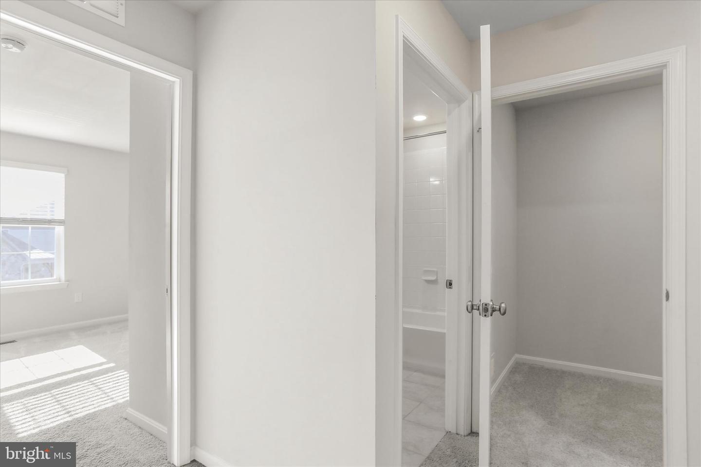 101 Brookside Ln Property Photo 25